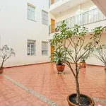 Castilla 12 - Vacacional * 세비야